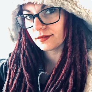 Meet your Posher, Heidi